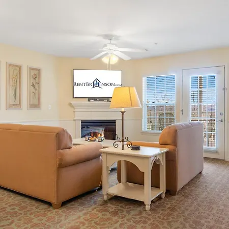 Lake Access-Spacious Condo-Free Attraction Tickets-Deck Area